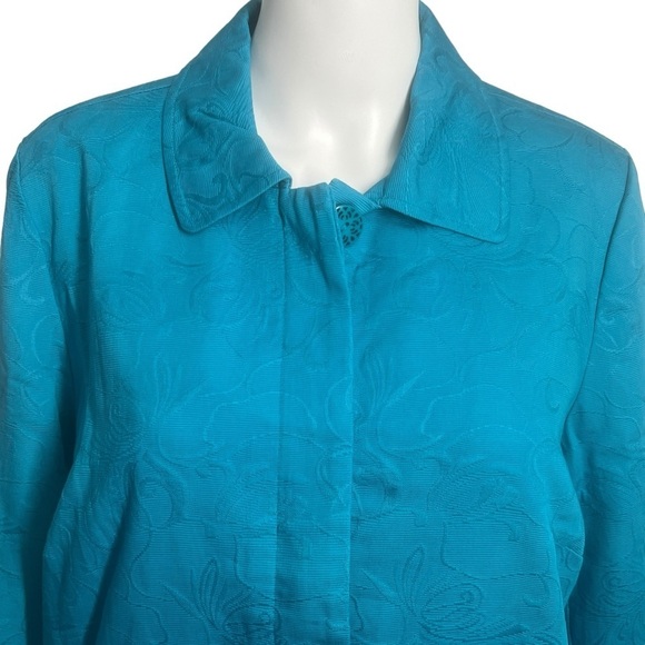 Chico’s Beautiful Lined Turquoise Blazer Jacket Coat Size 2 - Picture 4 of 9